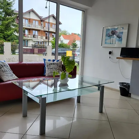 Goscinne Akwatel Quarto em Acomodações Particulares Jastarnia