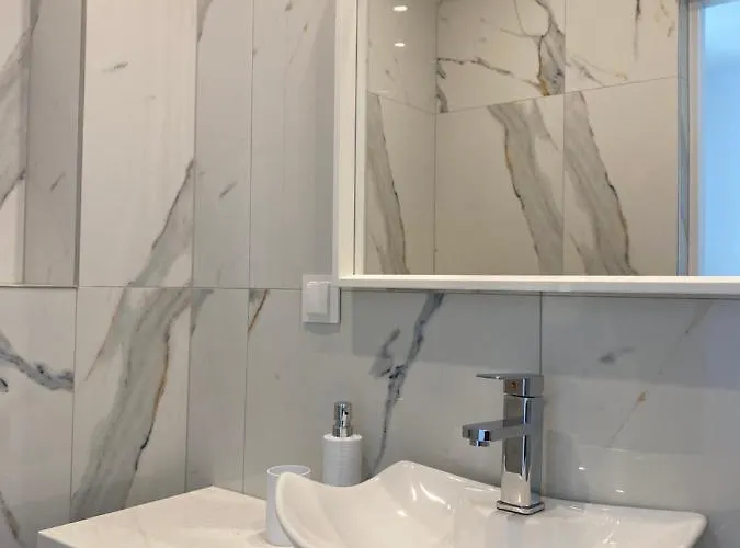 Goscinne Akwatel منزل للإقامة